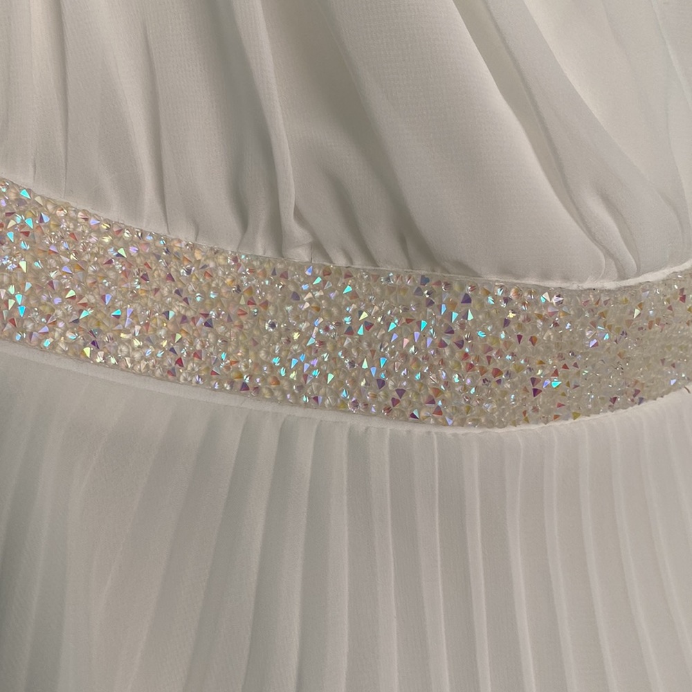 ASOS white dress with sparkle waist detail - Picture 2 of 8